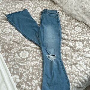 Hollister jeans size 27 long